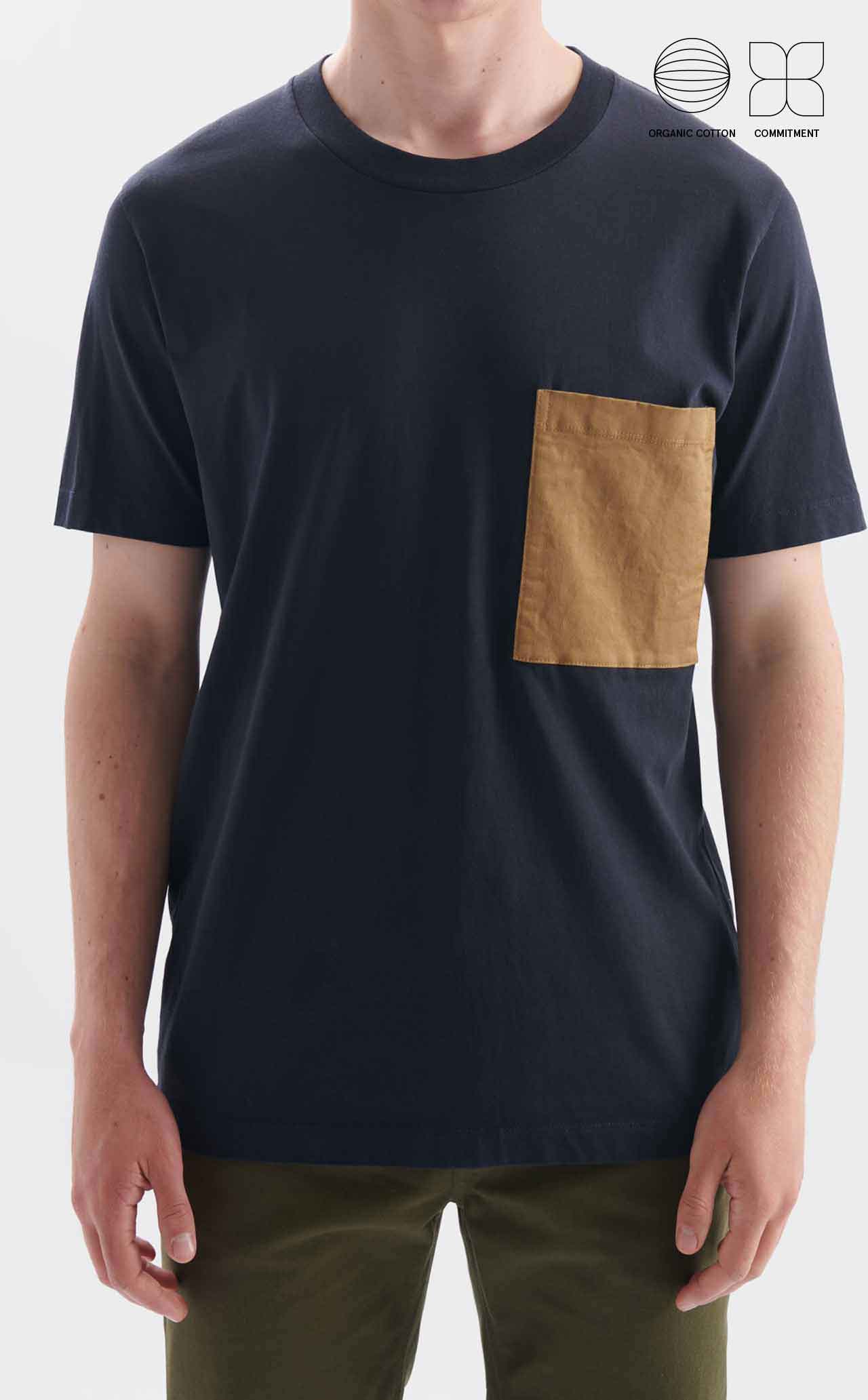 CAMISETA POCKET